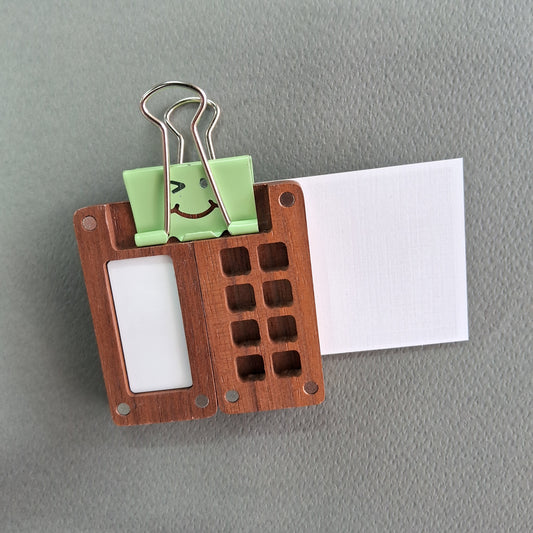 Wooden Travel Mini Palette 8 Wells